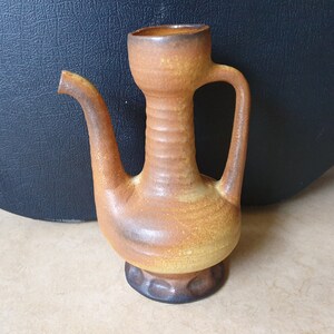 Vest Keramiek NK2, Gouda, Netherlands: large earthy and austere ceramic Dutch design brutalist mid-century handled jug / pitcher vase