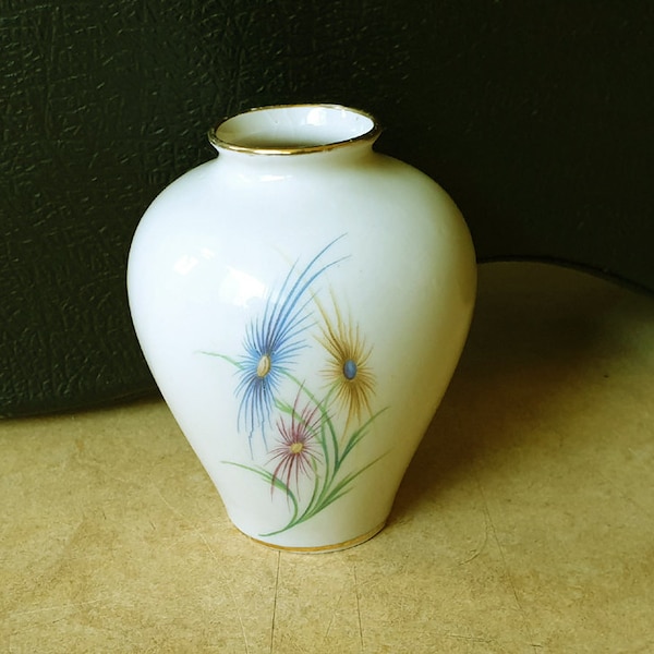 Kerafina Porzellan 18, Marktredwitz, Bavaria, West-Germany china, rare mid-century fifties porcelain vase with expressive floral fantasy