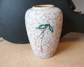 Siershahn 103-25、西ドイツのモダニズム陶器、彫刻された部族の黄色の