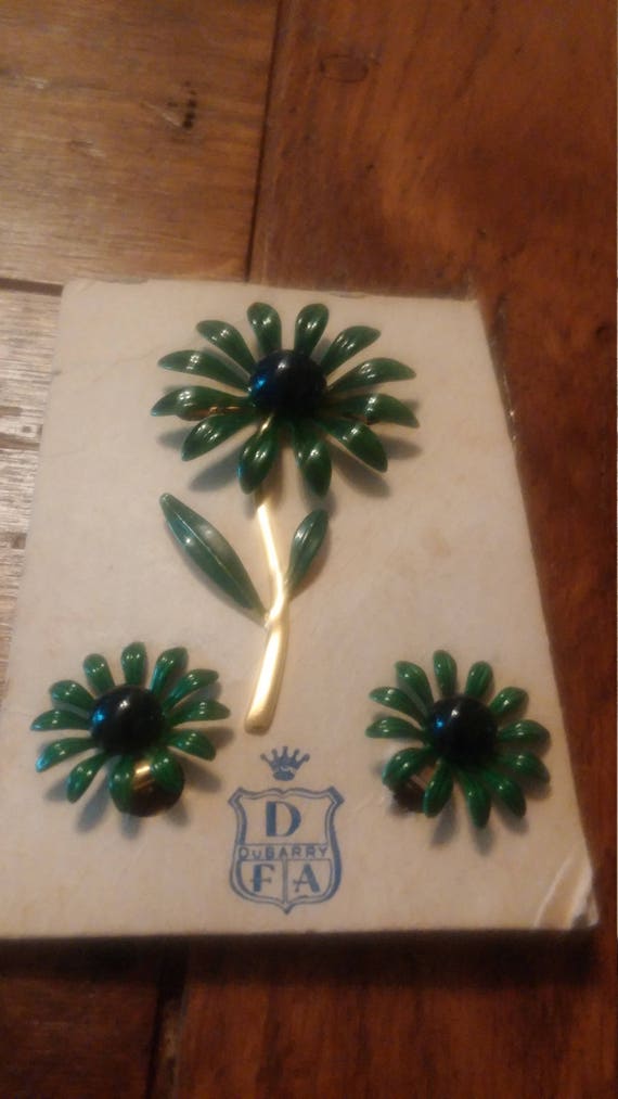 Vintage DuBarry Fifth Avenue Flower Brooch and Cl… - image 1