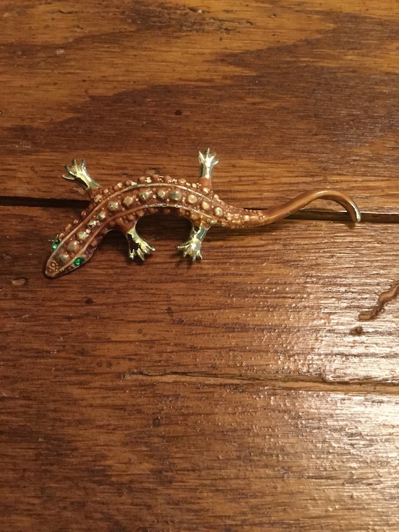 Brown Lizard Brooch - image 1