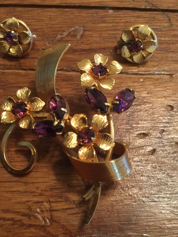 Vintage Amethyst Brooch and Clip Earrings - image 7