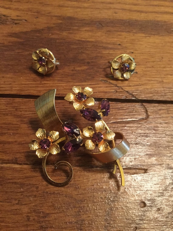 Vintage Amethyst Brooch and Clip Earrings - image 1