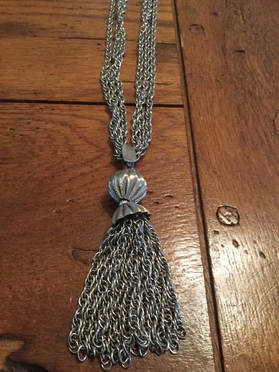 Lisner Tassel Necklace