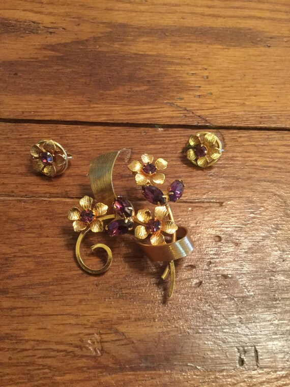 Vintage Amethyst Brooch and Clip Earrings - image 5