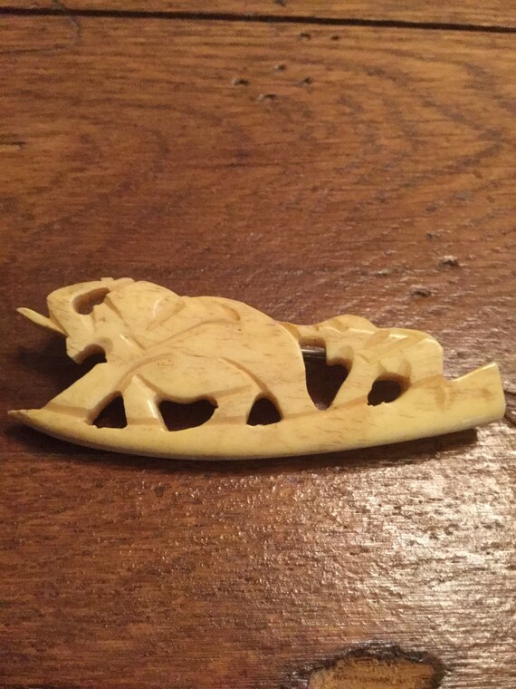 Carved Wood Elephants Brooch - image 2