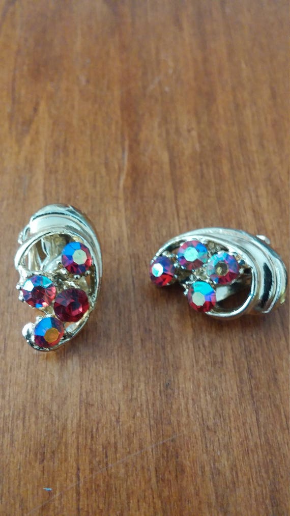 80’s Red and Orange Rhinestone Bauble Clip On Earrings