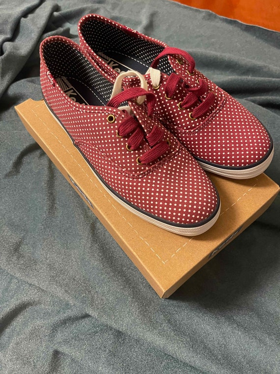 NIB Keds Beet Red microdot sneakers