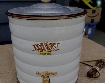 Panela de pressão multiuso vintage Naxon Beanery, precursora da moderna Crock-Pot. Funciona bem! Decoração de cozinha estilo fazenda.