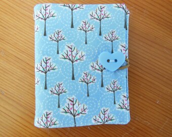 Hand made sewing needle case with 6 felt pages