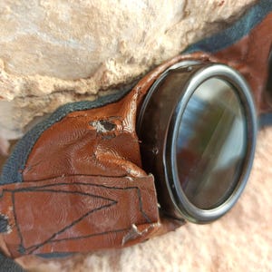 Vintage welding glasses Pilot goggles USSR Aviator Goggles Steampunk Goggles Pilot Vintage Eyewear Arship goggles safety Motorcycle goggles