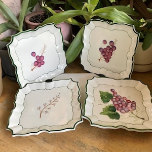 VIETRI Wall Plates (Set of 4) Italy - Vanishing Grapes 1995