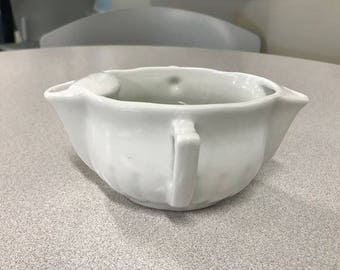 Pillivuyt France Ceramic Gravy Separator - Culinaire White
