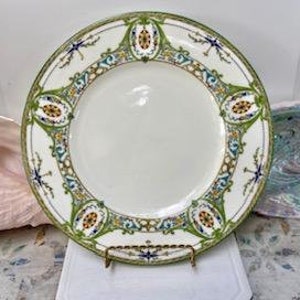 Royal Worcester Dinner Plate - 1925 England