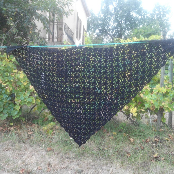 châle au crochet point fantaisie