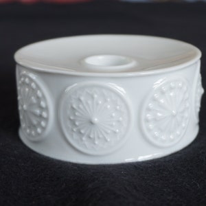 Fine white porcelain candle holder by Art Department Hutschenreuther Selb Germany. Space Age stars, pure white. Minimalist style circa 1960