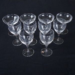 Niederländisches Minimaldesign aus den 1960er Jahren, 6 Wein- oder 4 Likörgläser aus Kristall, Flamingo, mundgeblasen. Royal Leerdam Niederlande Holland. Bargeschirr aus der Mitte des Jahrhunderts