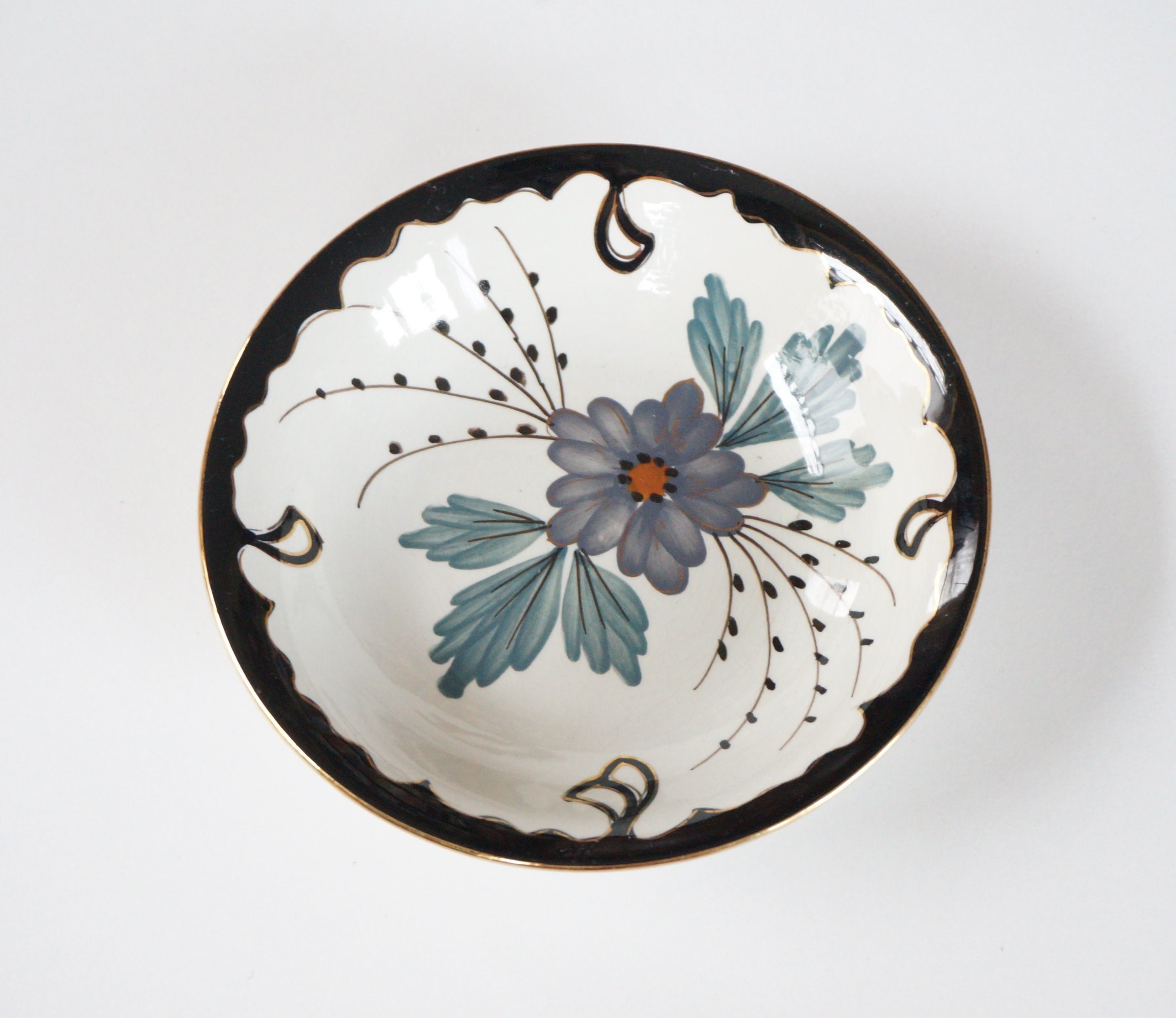 Decor Charm: Vintage 1950s Tray / Bowl, Flora Gouda Holland