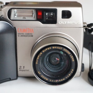 【通電確認】OLYMPUS CAMEDIA C-2020Z C-2 C-40 Olympus Camedia C2020Z - Vintage Digital/Antique Shop 