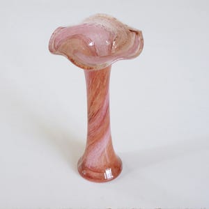 Vintage soft pink handblown crystal vase. Wavered rim. Glass artist Peter Kaspar, West Germany. Vintage art 1970/80s. High small model