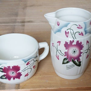 Art deco Jugendstil pitcher vase / jug + chamber pot AMC Opaque Wasmuël Belgium. Airbrush / Spritzdekor poppy decor ca 1930. Great condition