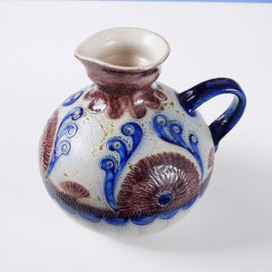 Vintage salt glaze &quot;salzglasur&quot; handmade art pottery vase. Blue, brown, grey. Westerwald Germany. Sgraffito, beautiful craftsmanship. Heavy!