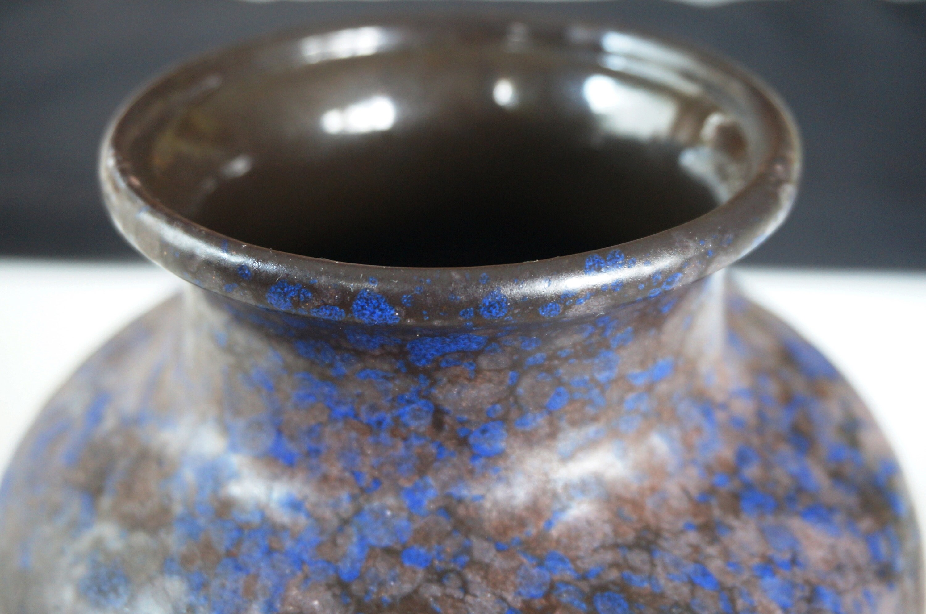 最高級の釉薬！ヴィンテージ Ruscha Art 花瓶 841。ヴィンテージ