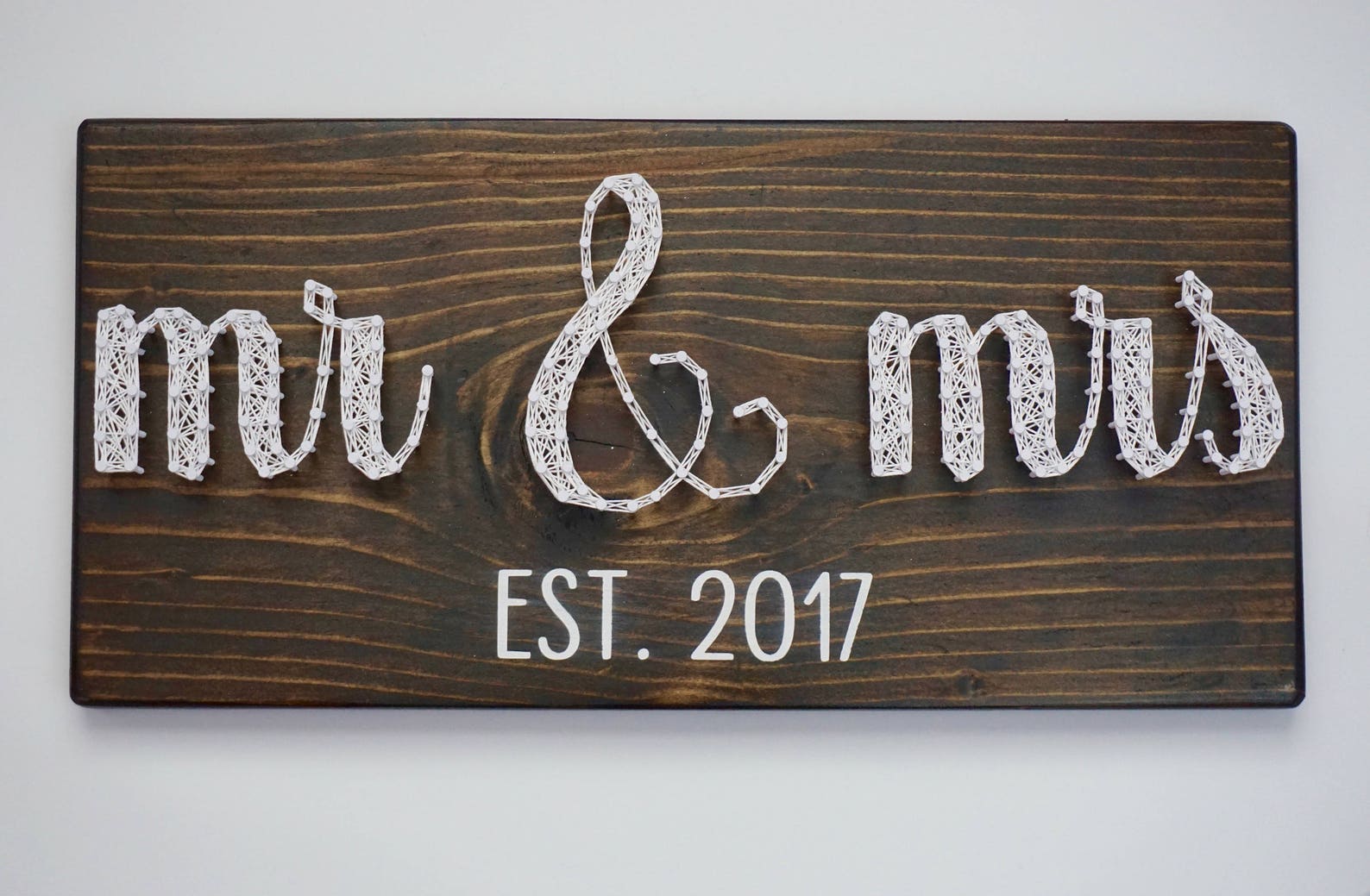 Mr & Mrs String Art, Wedding Gift, Mr and Mrs Sign - Etsy