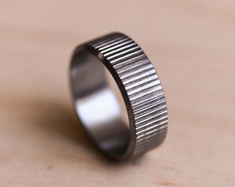 Straight Line Knurled Marine Grade 316 Stainless Steel Ring with a Brushed Finish - Stainless Steel Wedding Band