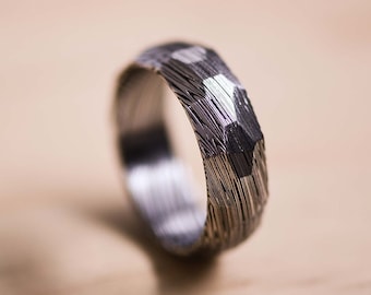 Faceted Damasteel Damascus Heimskringla Pattern Ring - Damasteel Ring - Damascus Steel Wedding Band