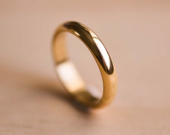 Solid 18k Yellow Gold Half Round Domed Wedding Band - Gold Wedding Ring - Polished Gold Ring