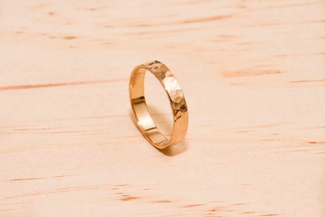 Solid Yellow Gold Hammered Ring Gold Wedding Band Polished - Etsy