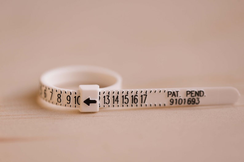 Plastic Ring Sizer Reusable Finger Measuring Tool Wedding Ring Size Wedding Band Size image 2