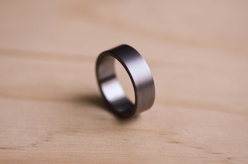 Brushed Tantalum Ring Dark Blue Grey Tantalum Tantalum Wedding Band Grey Wedding Ring Minimalist Ring zdjęcie 1