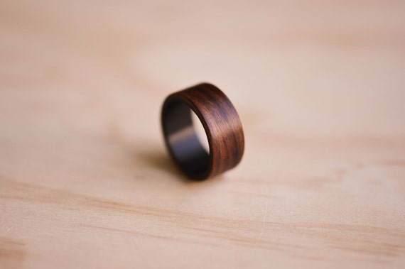 Handcrafted Santos Rosewood & Carbon Fiber Bentwood Ring, Mens Ring, Mens Wedding Ring