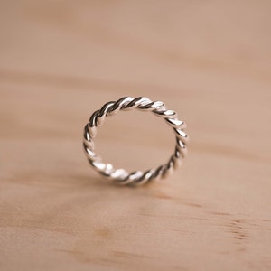 Twisted Rope Design Sterling Silver Ring Recycled Silver Ring Ethical Wedding Ring image 2