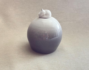 Hand-Turned Ceramic Cat Urn – White & Gray Kitten Topper