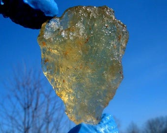 155 crt Vetro del deserto libico (gemma gialla) Impatto di meteorite Tektite / Sahara egiziano - Naturale e completo