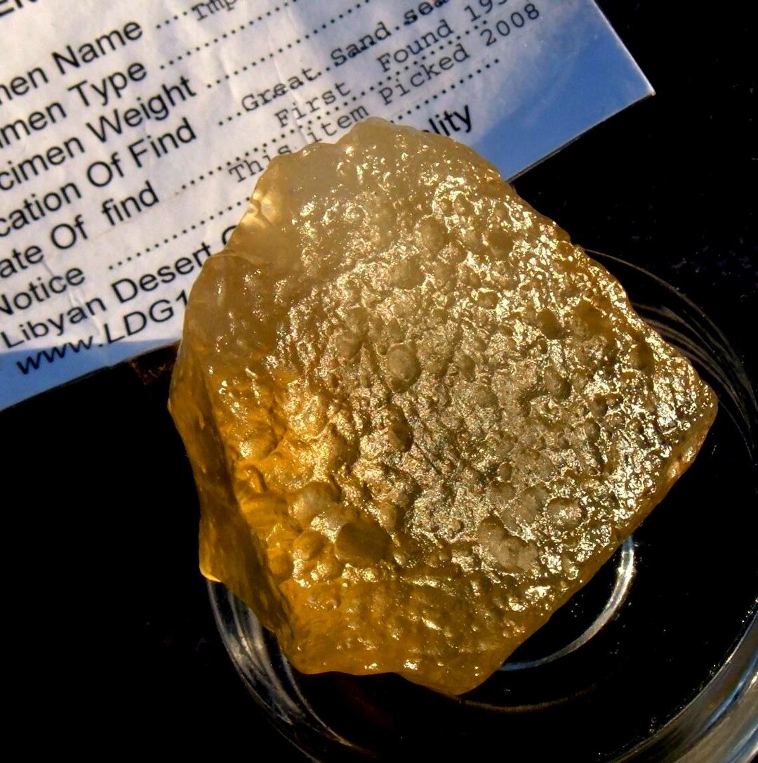 450 Carat Libyan Desert Glass (yellow Gem Meteorite Impact