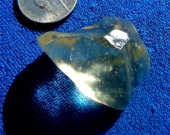 80 crt Libyan Desert Glass ( Super Gem A+   ) gold Meteorite Impact Tektite |Egypt Sahara -Natural and Complete