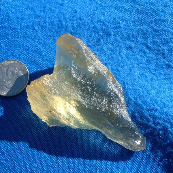 220 carat Libyan Desert Glass (Arrow -Gem  ) Meteorite Impact Tektite |Egypt Sahara -Translucent 100% Natural and Complete