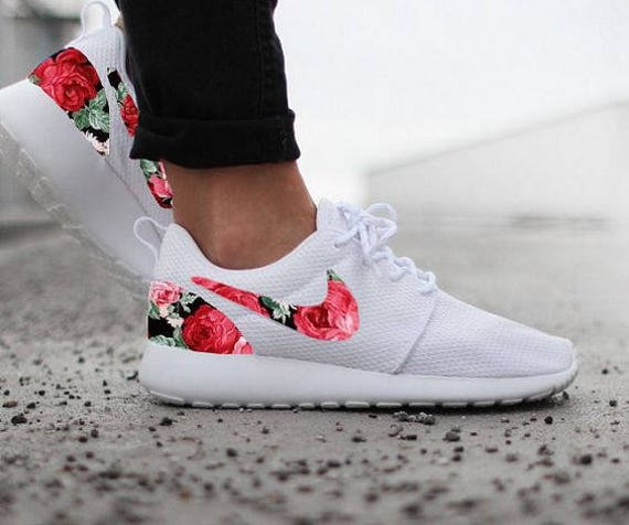 ladies nike roshe