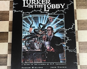 The Lurker in the Lobby : A Guide to the Cinema of H. P. Lovecraft. Livre d'études cinématographiques. Films d'horreur. Objets de collection HP Lovecraft