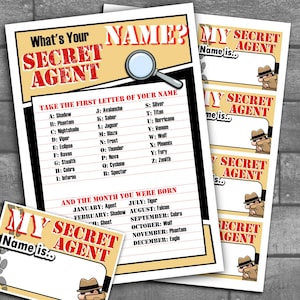 Op de afbeelding: Een printbaar spel voor een feestje of evenement. Het spel vraagt ​​spelers om de eerste letter van hun naam te nemen en het bijbehorende codewoord van de geheimagent te vinden. Het spel vraagt ​​spelers ook om hun geheimagent-codewoord te vinden op basis van de maand waarin ze zijn geboren. Het spel bevat printbare naamstickers die zeggen "Mijn geheime agentnaam is..."