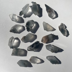 Blue Tara Quartz Gridding Crystals, Rare Blue Tara Quartz Points, Blue Tourmaline Included Gridding Quartz, 16 Pieces Blue Tara Quartz
