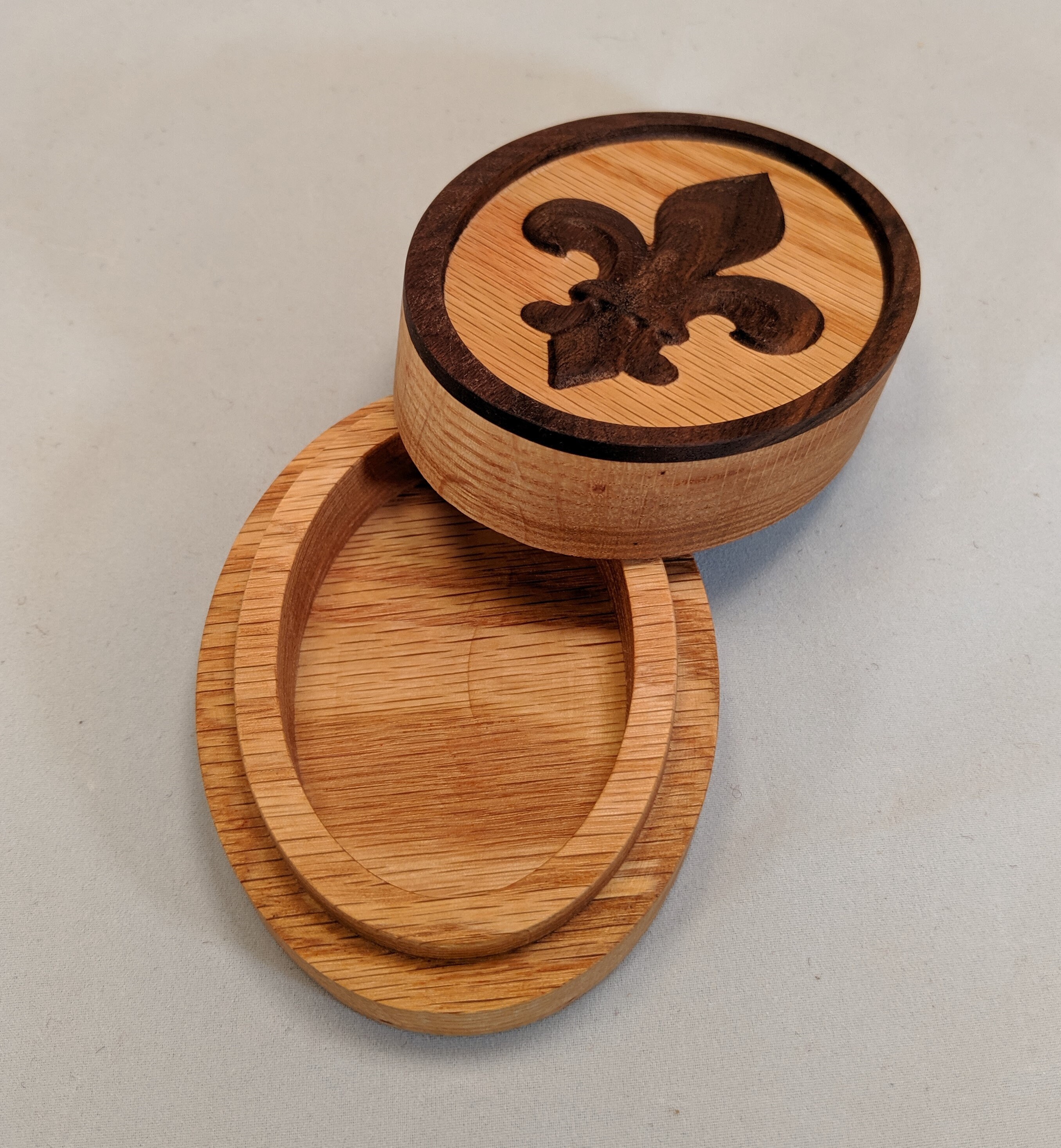 Caja de madera tallada caja de madera caja de recuerdos | Etsy