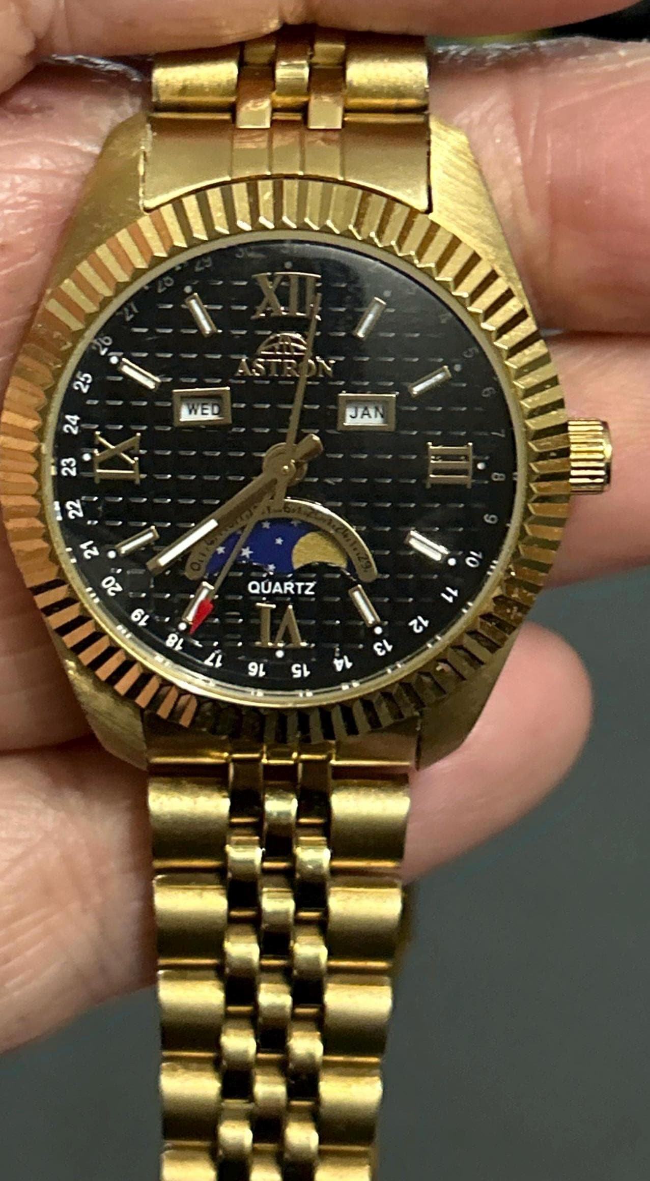 Fine Unisex Astron Stainless Steel Triple Date Watch