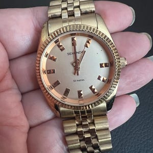 Fine Sekonda Rose Gold Tone Quartz Watch