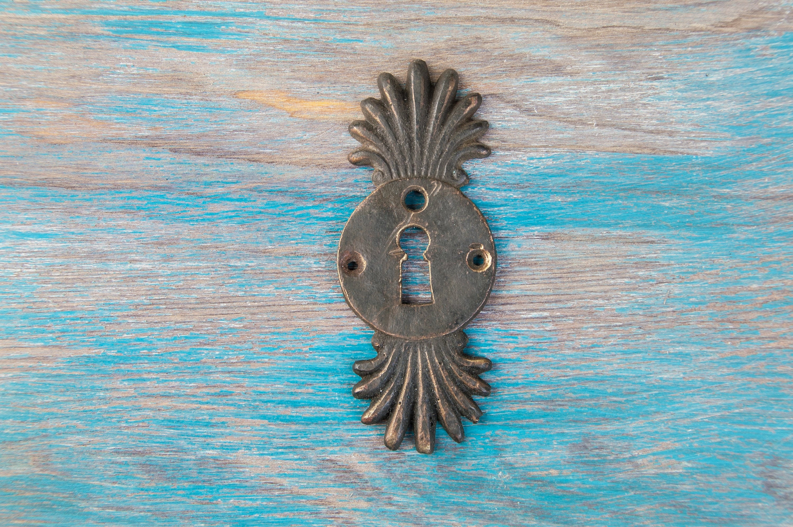 Vintage keyhole cover Antique bronze keyhole plate Brass | Etsy