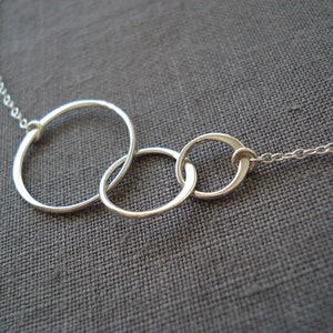 Sterling Silver 3 Circle Necklace...Karma Eternity Infinity, 3 interlocking circles, layering, bridesmaid, 3 sisters, mom and daughters gift